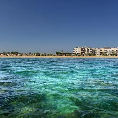 Апартаменты Thalassa Beach 3 Bedroom Sea-view Vokolidha